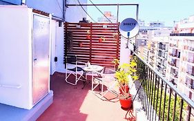 A pasos del mar con enorme terraza!